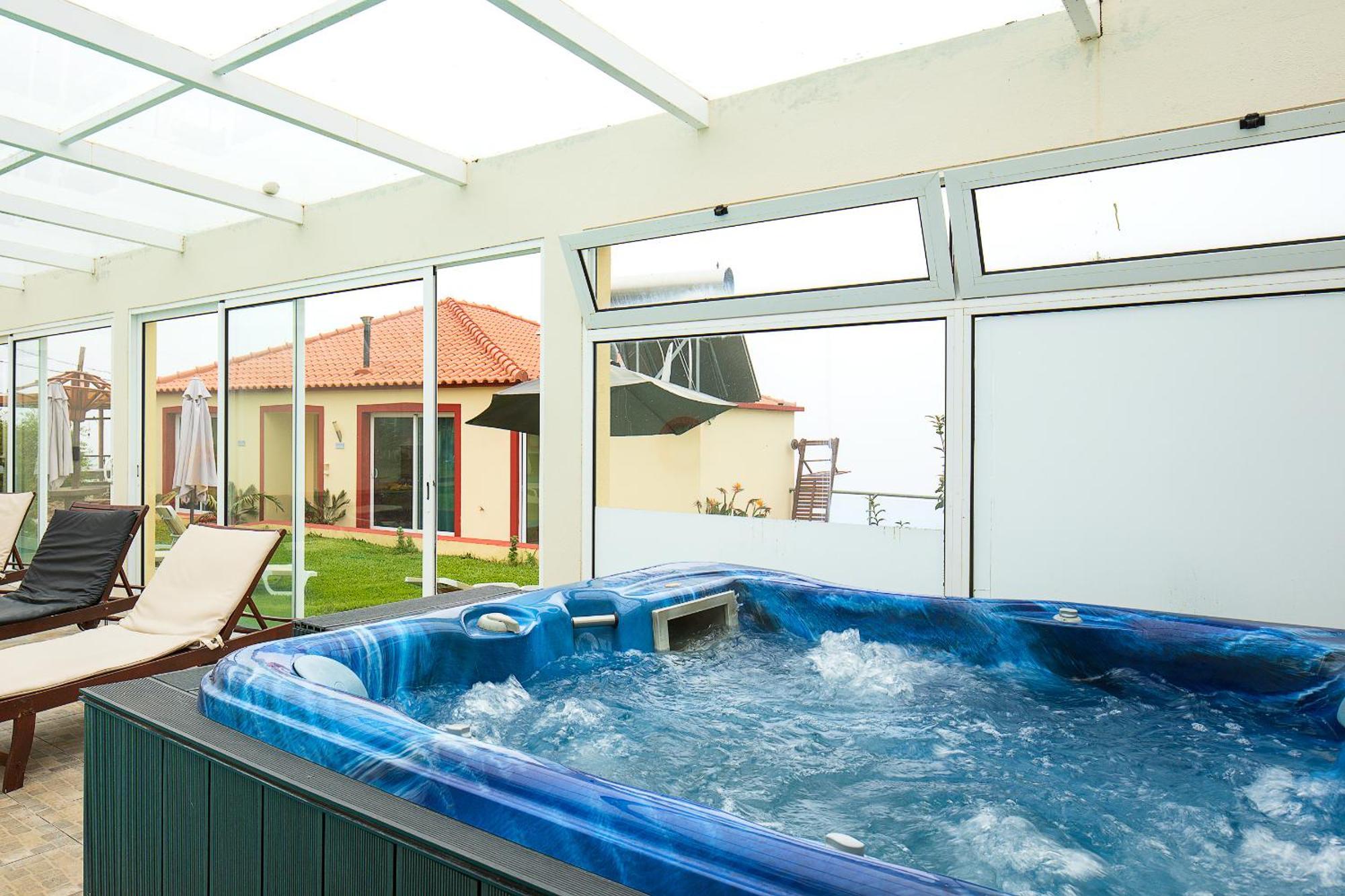 Casa da Relva com Piscina Aquecida Interna Arco da Calheta (Madeira) Exterior foto